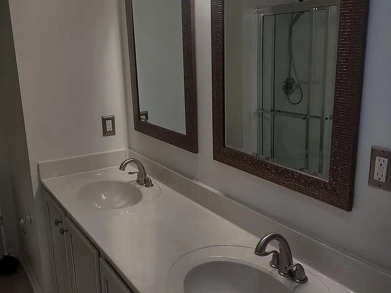 16604 Eastview Ter — Photo 23