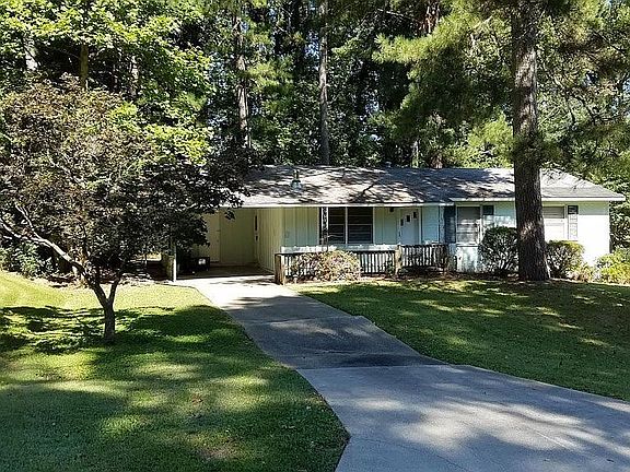 2nd image of 2091 Dundee Dr SE