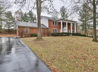 178 S Graeser Rd, Saint Louis, MO 63141