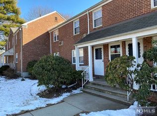 89 Clark Ct, Rutherford, NJ 07070