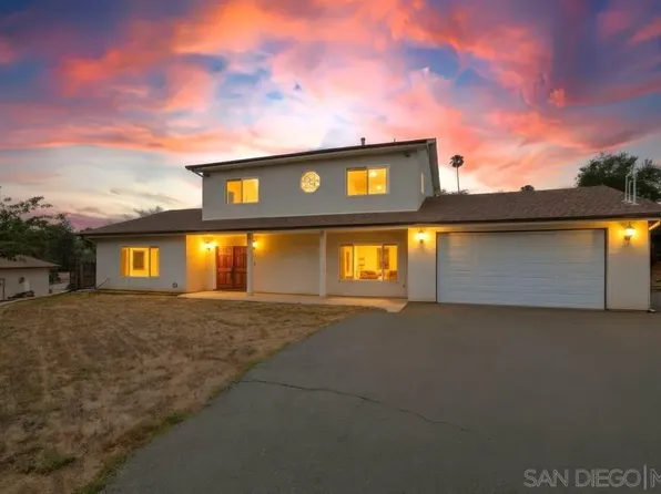 171 Dawn View Way, El Cajon, CA 92021