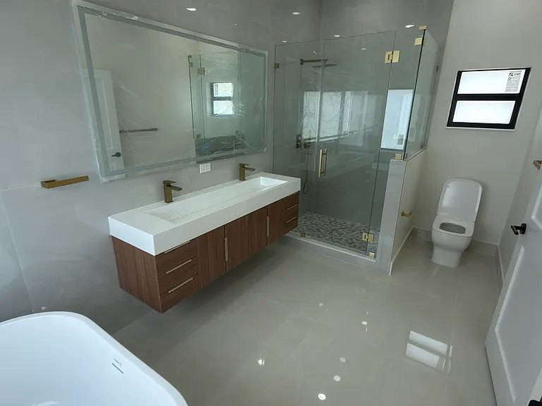 757 Tanglewood Cir — Photo 16