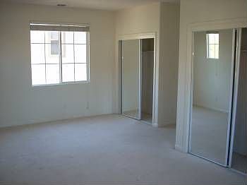 5th image of 3521 Casabella Ct