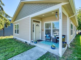 826 E 7th St, Port Angeles, WA