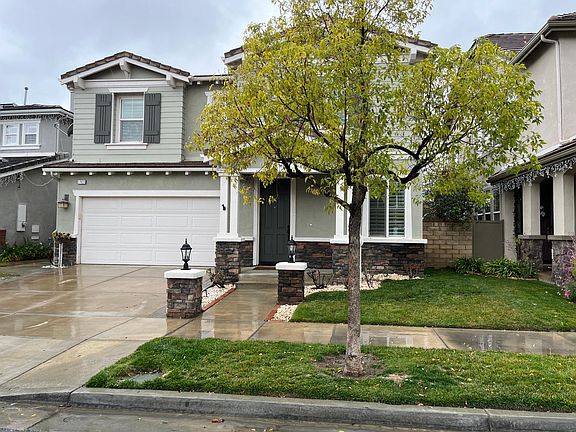 2nd image of 27623 Cobblestone Ct