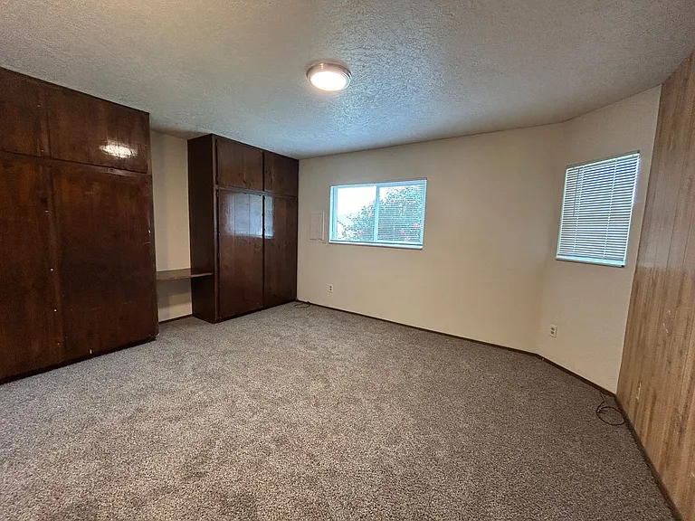 132 Tilla Dr — Photo 10