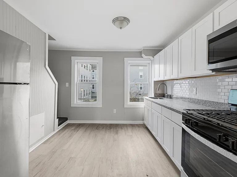 255 Rodman St #3 — Photo 1