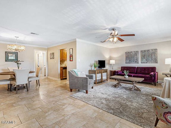 2nd image of 112 Hillside Dr APT 11