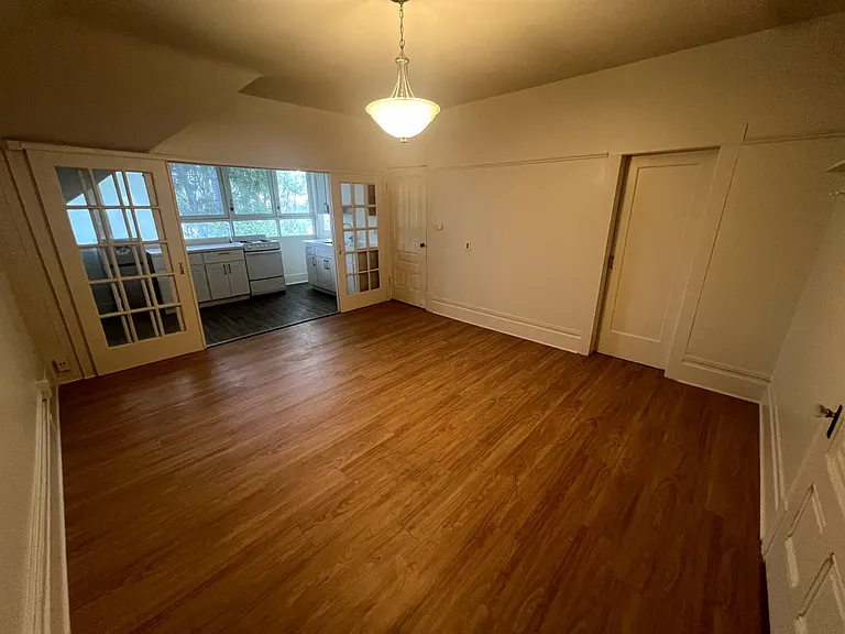 1423 Central Ave #C — Photo 5