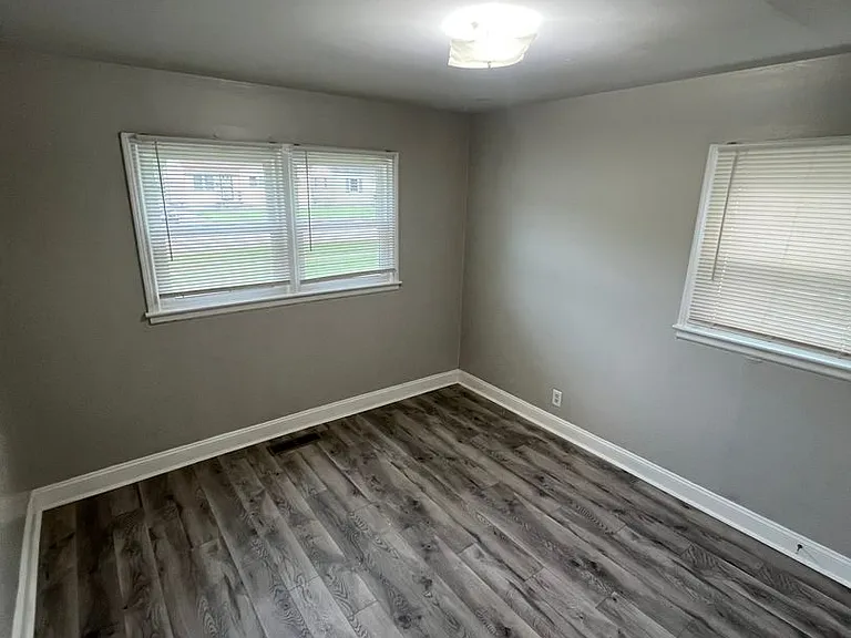 5211 Broadmoor Blvd — Photo 15