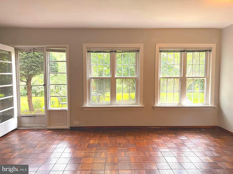 3211 Ravensworth Pl — Photo 4