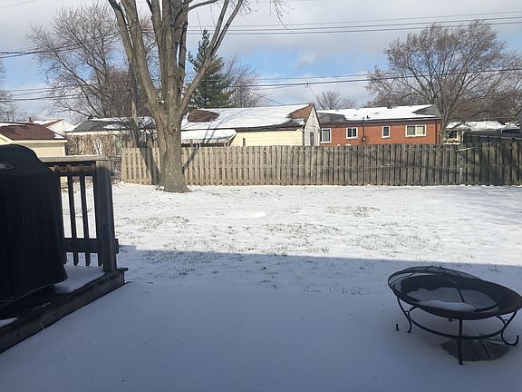 2nd image of 39136 Muriel Dr