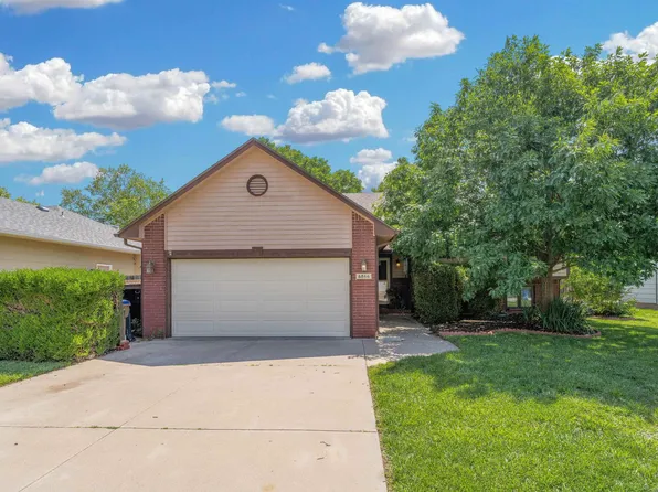 6866 E Odessa Ct, Wichita, KS 67226