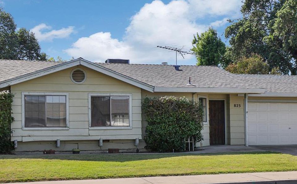 1st image of 823 Domingo Ct
