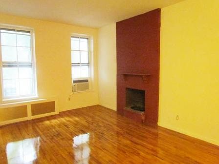 1st image of 116 E 11th St APT 1C