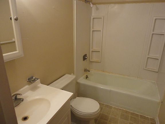 5th image of 4885 Melbeth Dr APT 70