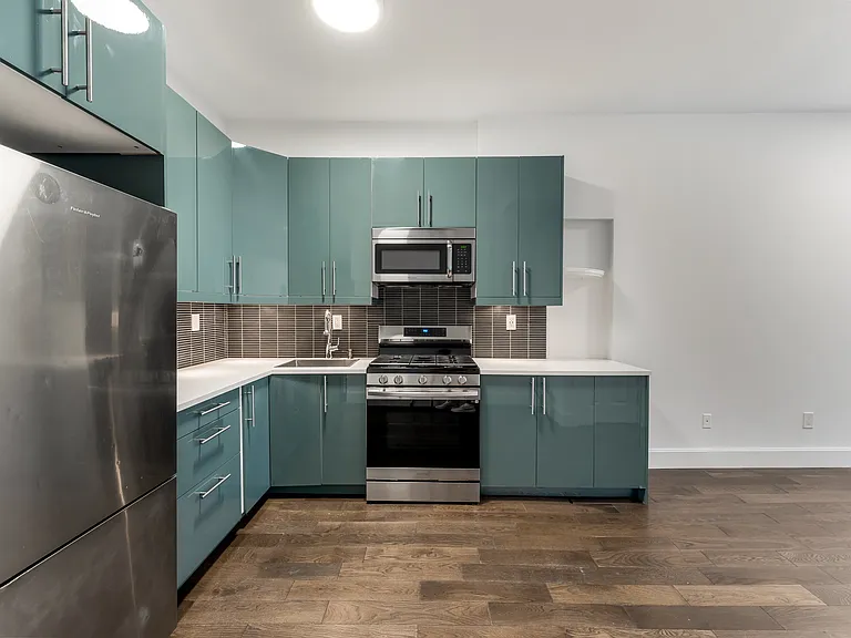 413 Palisade Ave #3R — Photo 11