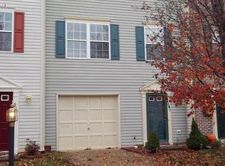 602 Kensington Dr, Fredericksburg, VA 22405