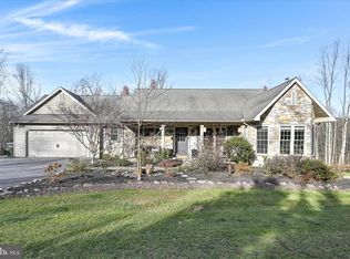 500 Mohns Hill Rd, Reinholds, PA 17569
