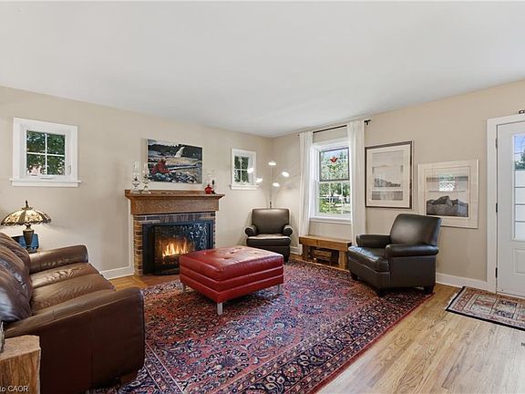5th image of 138 Kathleen St