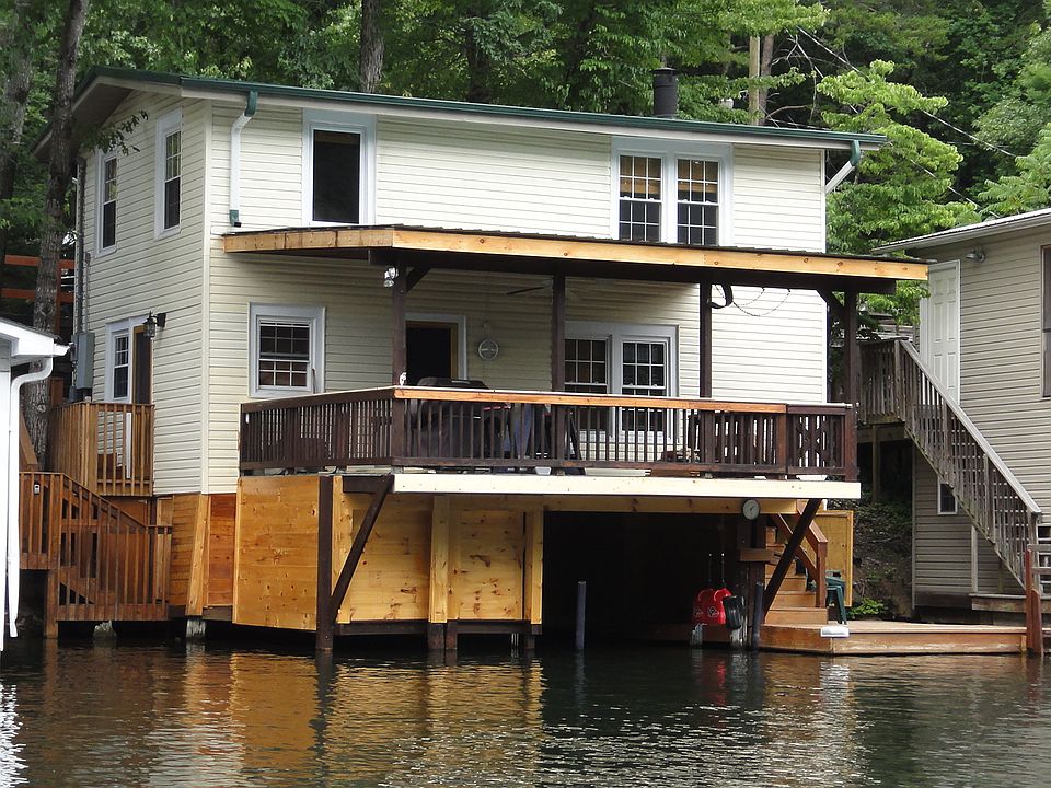 1st image of 364 E Lakeshore Dr