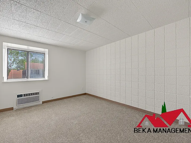 25199 Orchid St — Photo 12