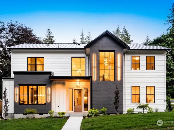 3180 127th Avenue NE, Bellevue, WA 98005