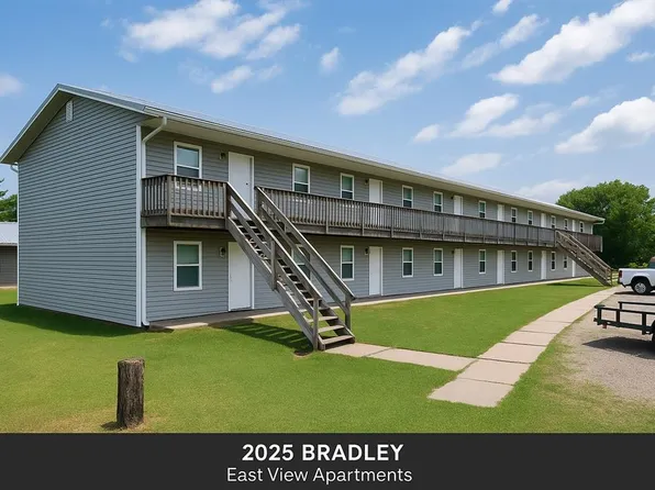 2025 Bradley St, Kennett, MO 63857