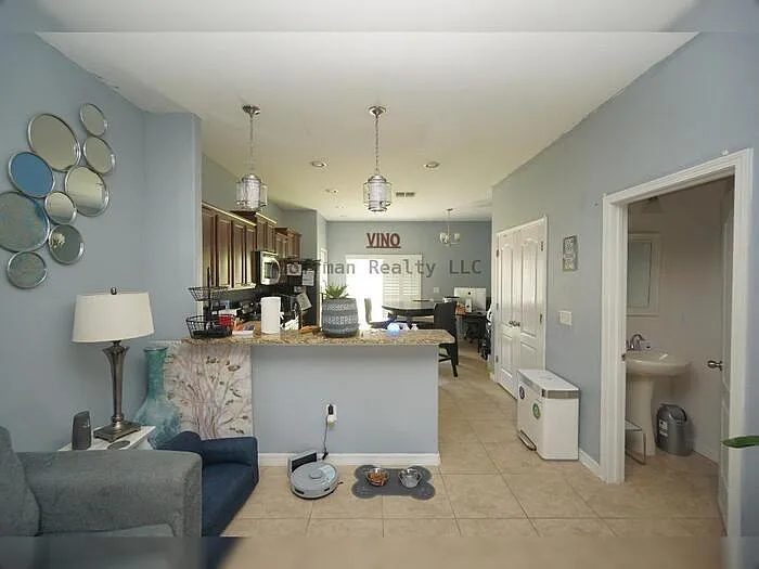 2709 Lantern Hill Ave — Photo 4
