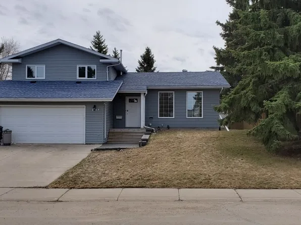 2013 2nd Ave #2, Cold Lake, AB T9M 1G3