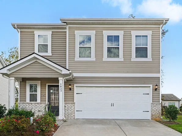 1023 Baltusrol Ln, Lebanon, TN 37087