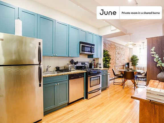 5th image of 356 W 39th St #B
