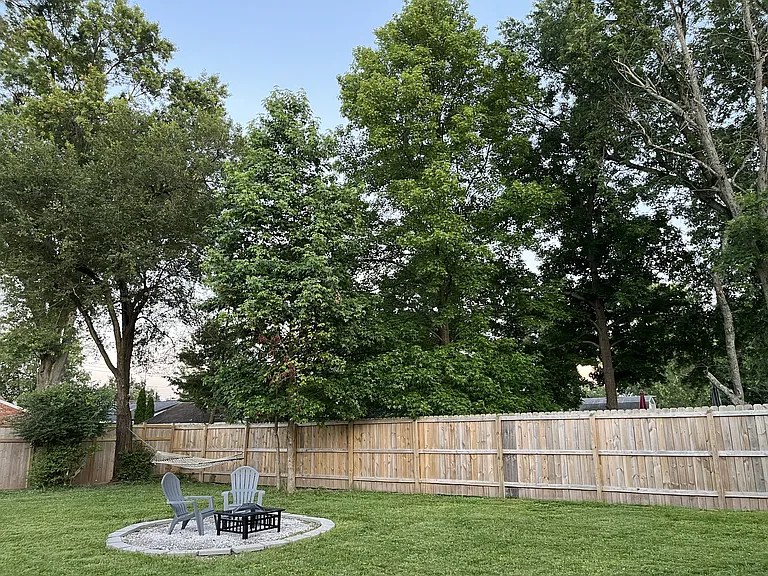 8380 Wicklow Ave — Photo 34
