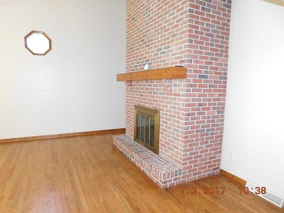 4th image of 3535 W Oak St #L-0007