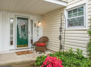 118 Briarcliff Ct, Glen Mills, PA 19342