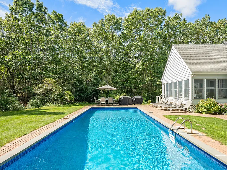 82 Northview Hills Ct — Photo 46