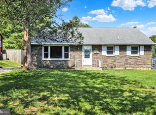 611 Highlawn Ave, Elizabethtown, PA 17022