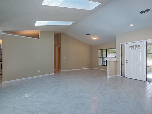5th image of 1402 Graywood Ct
