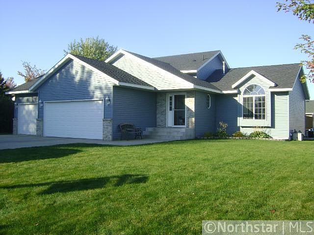 1st image of 607 Northridge Dr