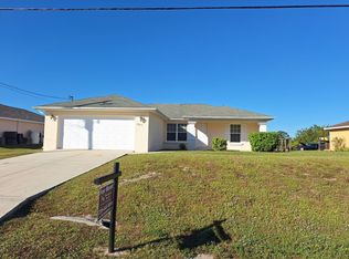 3002 30th St SW, Lehigh Acres, FL 33976