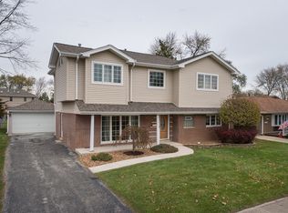 5906 110th St, Chicago Ridge, IL 60415