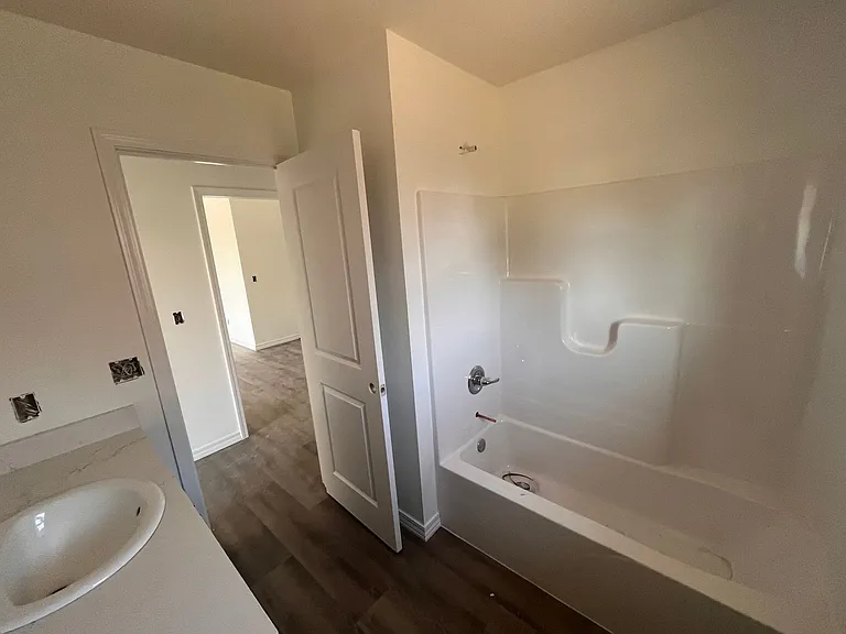 926 S Pindall Ln — Photo 19