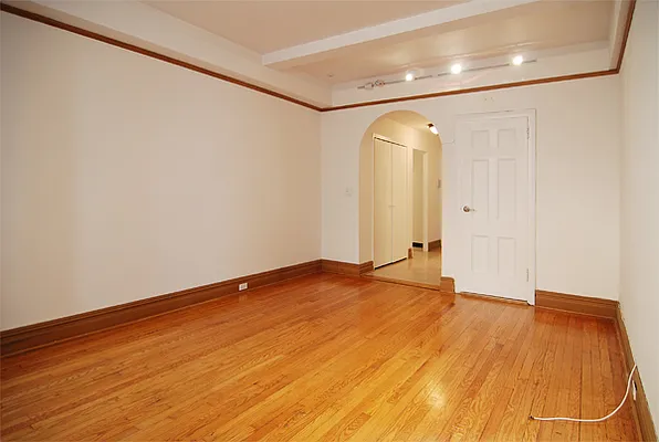 Rented by WAM Partners - William Moses Co. | media 54