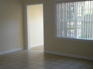 2103 S Chester Ave APT 6, Bakersfield, CA 93304