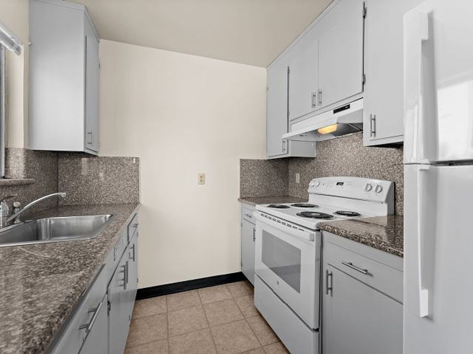 1st image of 1158 Park Ave APT H