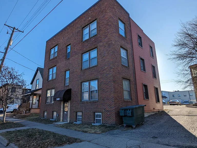 2400 Myrtle Ave — Photo 11