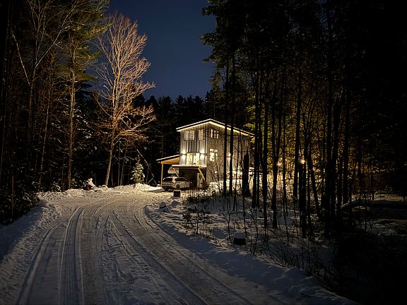 2nd image of 365 High Meadow Rd