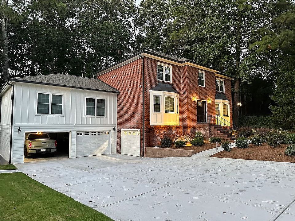 2nd image of 5226 Pikes Peak Ct
