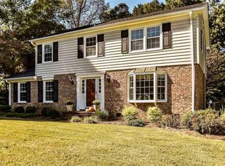 1 Hastings Cir, Greensboro, NC 27406