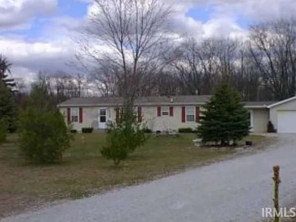 1824 W Olson Rd, Rochester, IN 46975